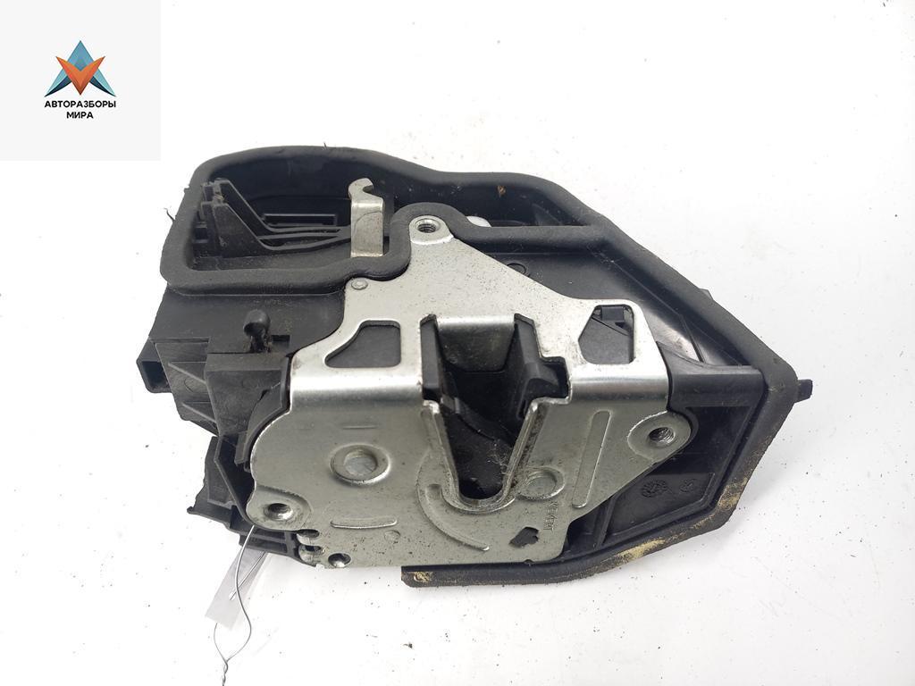 замок двери задней правой BMW 5 серия E60/E61 2005, 2.5 л., дизель, АКПП, серый, универсал, 7167070 - фото №1