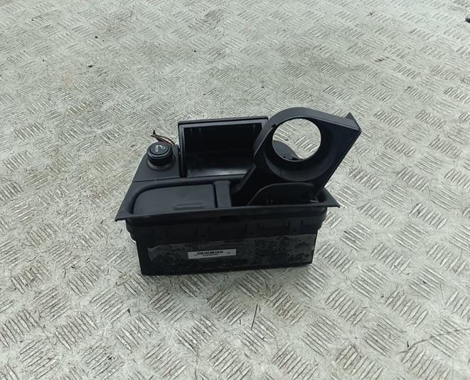 пепельница Opel Vectra B 1998, 1.6 л., бензин, МКПП, серый, седан, 90585970