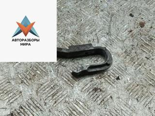 кронштейн радиатора Opel Astra G 1998, 1.6 л., бензин, МКПП, зелёный, универсал, 90530925