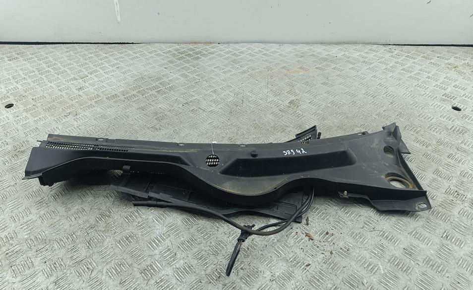 дождевик Opel Omega B 2000, 3.0 л., бензин, МКПП, зелёный, седан, 09173270