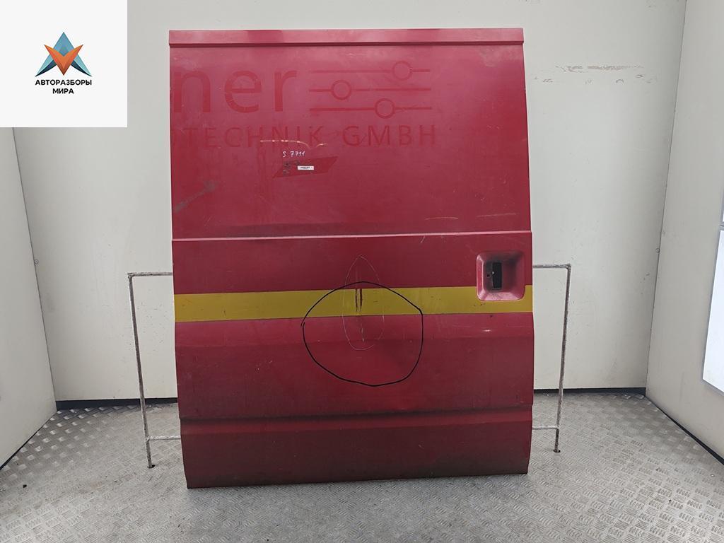 дверь сдвижная Ford Transit 6 поколение 2005, 2.0 л., дизель, МКПП, красный, микроавтобус - фото №1