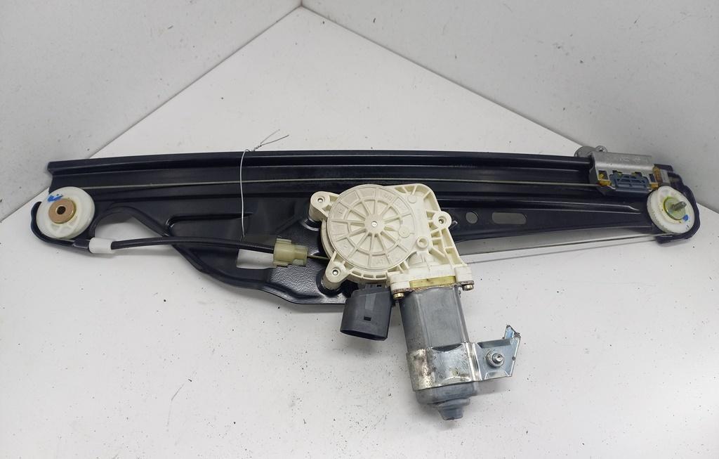 стеклоподъемник электрический задний левый BMW 5 E60/E61 2004, 3.0 л., дизель, АКПП, синий, универсал, 7034387, 7075673