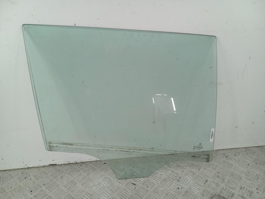 стекло двери задней правой BMW 3 E90/E91/E92/E93 2005, 2.0 л., бензин, МКПП, серый, универсал