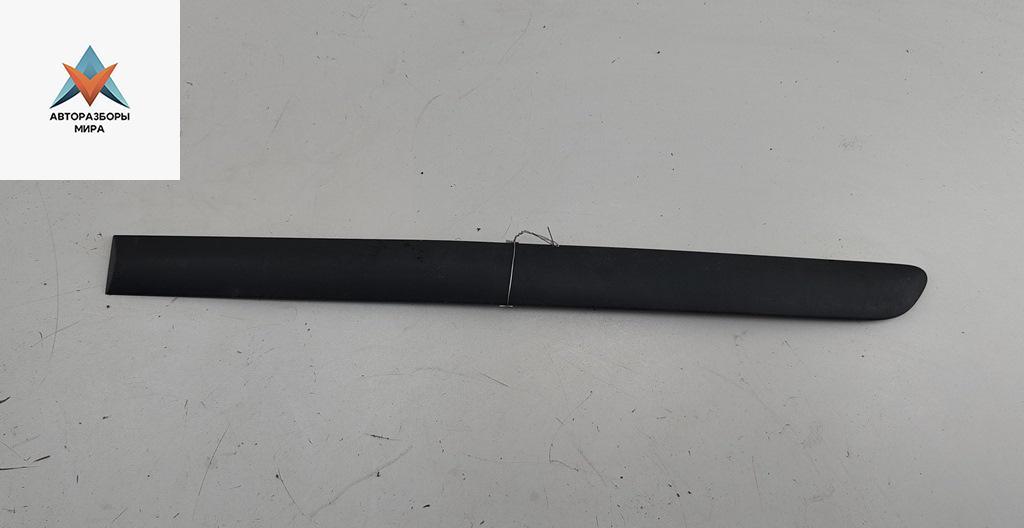 молдинг двери задней левой Volkswagen Golf 5 поколение 2005, 1.4 л., бензин, МКПП, синий, хетчбэк 5 дв., 1K4853753 - фото №1