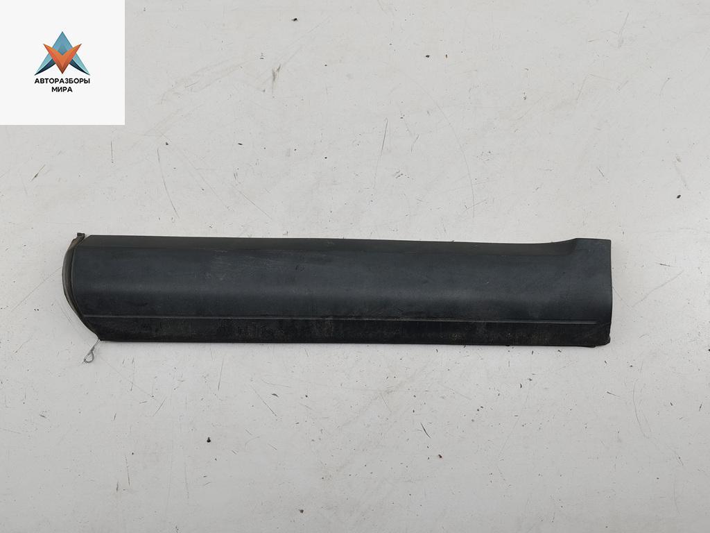 молдинг двери задней левой Volkswagen Touareg 1 поколение 2003, 2.5 л., дизель, АКПП, чёрный, внедорожник 5 дв., 7L6839797D - фото №1