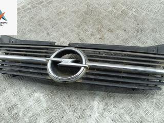 решетка радиатора Opel Omega B 1998, серый, седан, 90491397