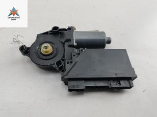 моторчик стеклоподъемника задний левый Volkswagen Touareg 1 поколение 2003, 2.5 л., АКПП, внедорожник 5 дв., 7L0959795, 7L0959703