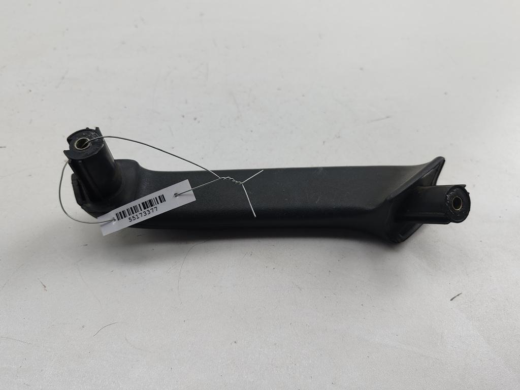ручка внутренняя передняя левая Volkswagen Passat B3 1991, 1.8 л., бензин, МКПП, зелёный, универсал, 357867179 - фото №1