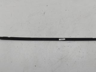 Молдинг стекла двери задней правой наружный Volkswagen Passat B3 1991, 1.8 л., бензин, МКПП, зелёный, универсал