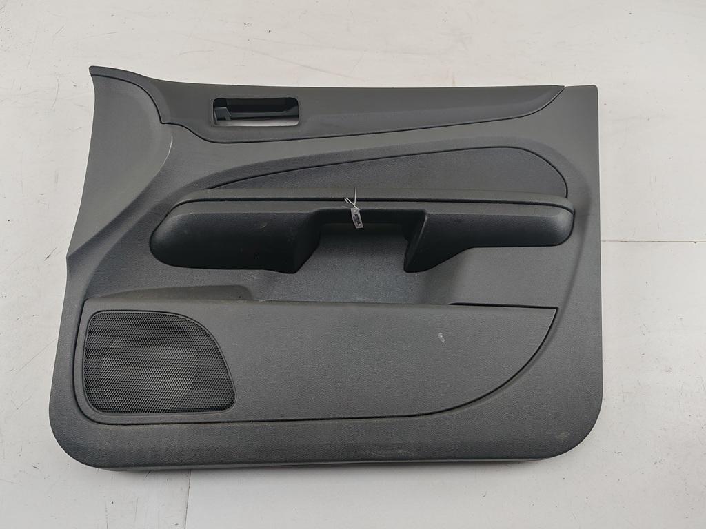 обшивка двери передняя правая Ford Focus II 2005, 1.6 л., дизель, МКПП, чёрный, универсал, 4M51A23942C
