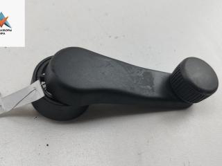 ручка стеклоподъемника Volkswagen Caddy 3 поколение 2005, 2.0 л., дизель, МКПП, белый, фургон, 2K0837581