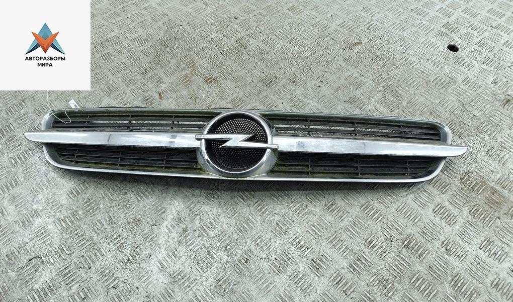 решетка радиатора Opel Vectra C 2003, серый, седан, 13106812 - фото №1