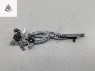 стеклоподъемник передний левый Volkswagen Passat B3 1991, 1.8 л., бензин, МКПП, зелёный, универсал, 357837401