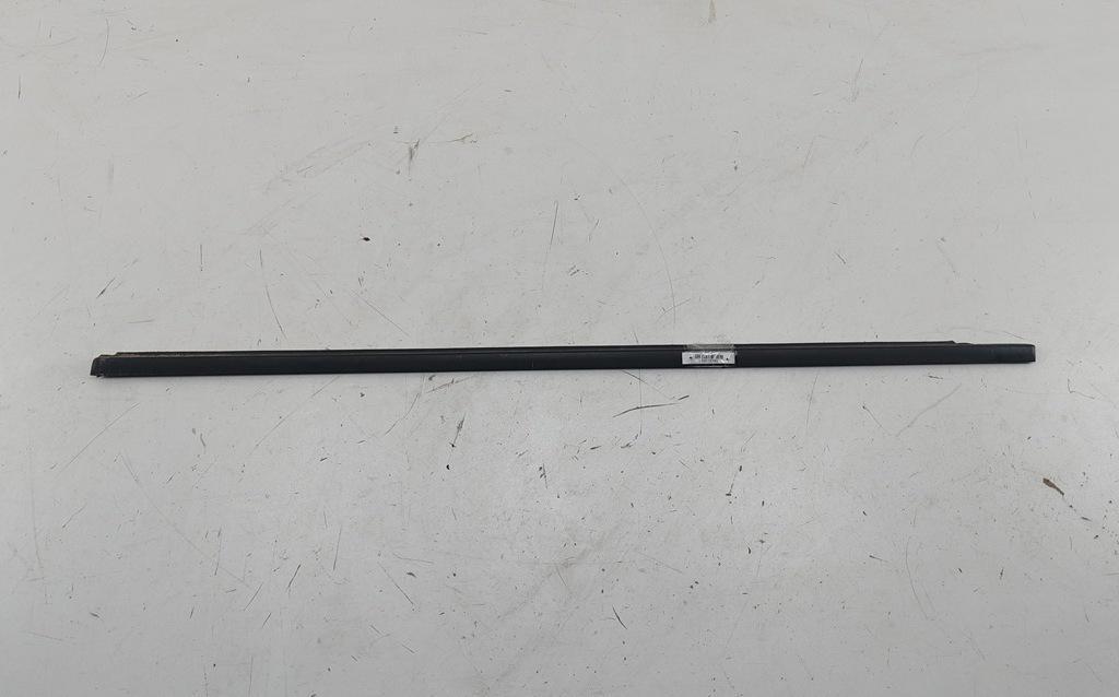 Молдинг стекла двери наружный Volkswagen Sharan 2002, 2.0 л., бензин, МКПП, серый, минивэн