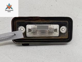 подсветка номера Volkswagen Touran 1 поколение 2005, 2.0 л., бензин, МКПП, красный, минивэн, 3B5943021