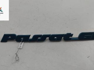 эмблема Volkswagen Passat B3 1991, 1.8 л., бензин, МКПП, зелёный, универсал, 357853687B
