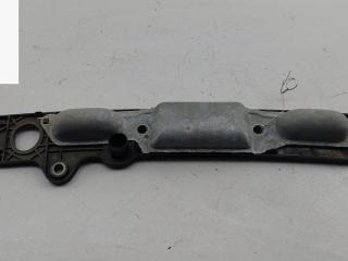 кнопка открытия багажника Volkswagen Touran 1 поколение 2005, 2.0 л., бензин, МКПП, красный, минивэн, 1T0827574C