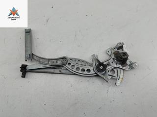 стеклоподъемник передний правый Volkswagen Passat B3 1991, 1.8 л., бензин, МКПП, зелёный, универсал, 357837402