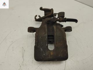 суппорт задний правый Mitsubishi Space Star 1 поколение [рестайлинг] 2003, 1.9 л., дизель, МКПП, зелёный, минивэн