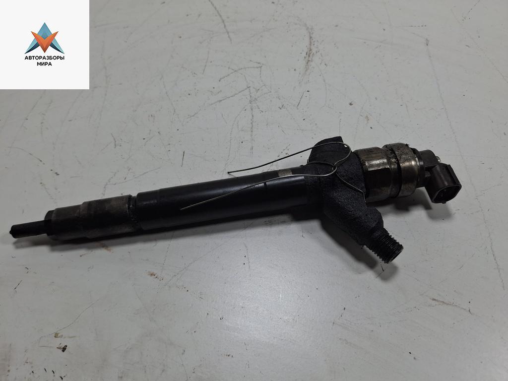 форсунка Ford Transit 7 поколение 2008, 2.2 л., дизель, МКПП, красный, микроавтобус, 001700F5 - фото №1