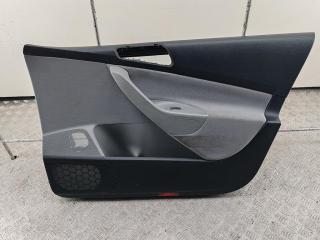 обшивка двери передняя правая Volkswagen Passat B6 2008, 1.9 л., дизель, МКПП, красный, универсал, 1K0947419A