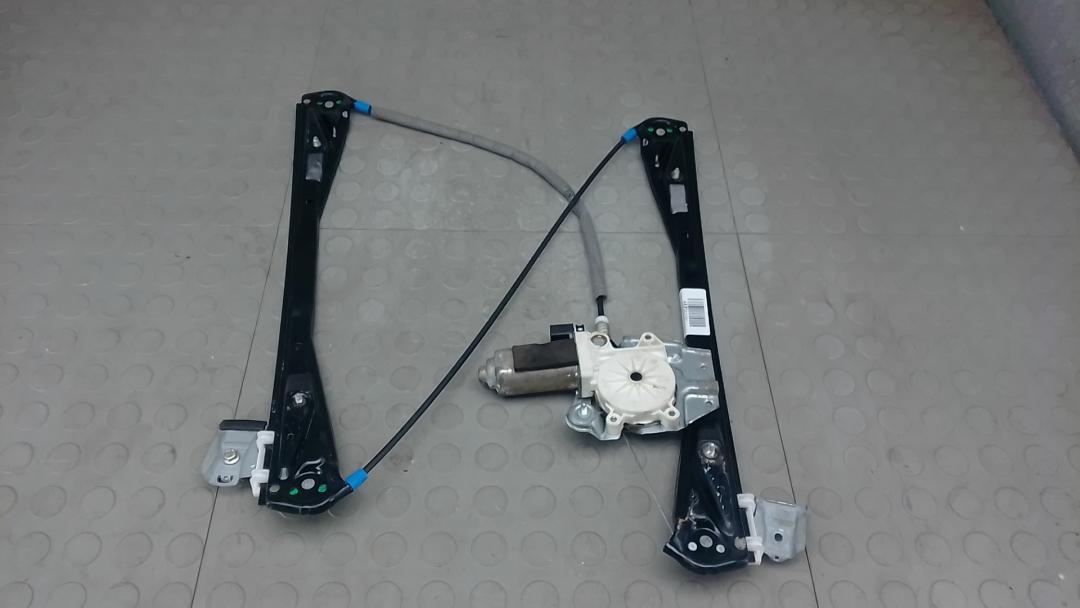 стеклоподъемник передний левый Jaguar S-Type 1 поколение 2001, 3.0 л., бензин, АКПП, седан - фото №1