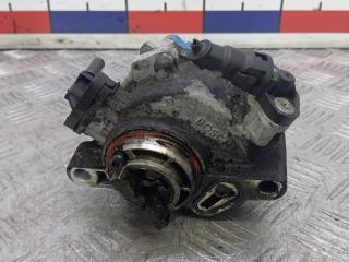 насос вакуумный Citroen C4 Grand Picasso 2 поколение 2014, 1.6 л., HDi 8V, дизель, МКПП, минивэн, 9804021880