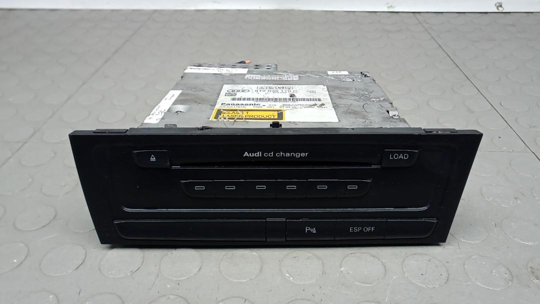 CD-чейнджер Audi A4 B8/8K 2009, 2.7 л., дизель, АКПП, седан, 8T2035110C - фото №1