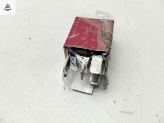 реле (прочие) Peugeot 2008 1 поколение 2015, 1.2 л., бензин, МКПП, чёрный, внедорожник 5 дв., 9807972380