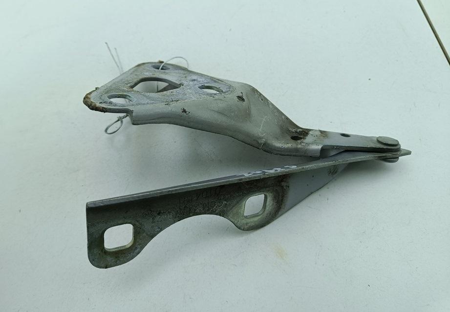 петля капота правая Opel Zafira A 2002, серый, седан, 90579422