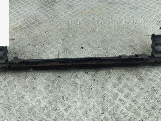 усилитель бампера переднего Peugeot 307 1 поколение 2004, 2.0 л., дизель, МКПП, серый, универсал, 9653211780