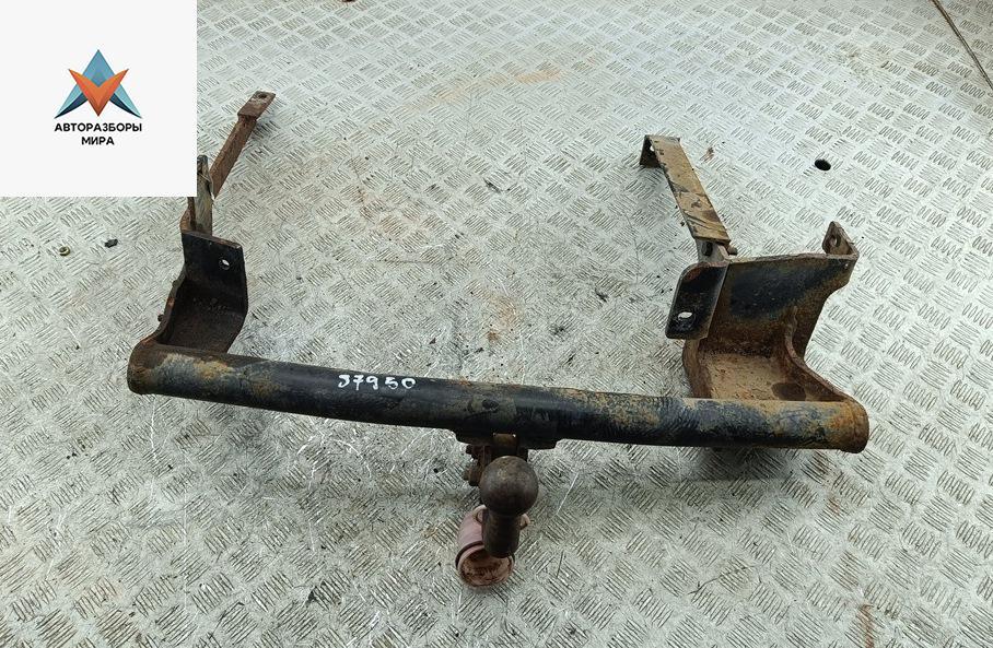 прицепное устройство (фаркоп) Peugeot Expert 1 поколение 2001, 2.0 л., бензин, АКПП, белый, фургон - фото №1