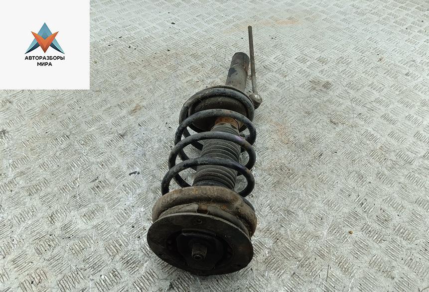 стойка передняя Peugeot 607 1 поколение 2000, 2.2 л., бензин, МКПП, серый, седан - фото №1