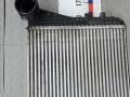 радиатор интеркулера Volkswagen Tiguan 1 поколение 2009, 2.0 л., дизель, МКПП, внедорожник 5 дв. - фото №2
