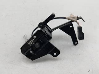 Замок стекла двери багажника BMW 5 E39 2001, 2.2 л., бензин, МКПП, чёрный, универсал, 8238469