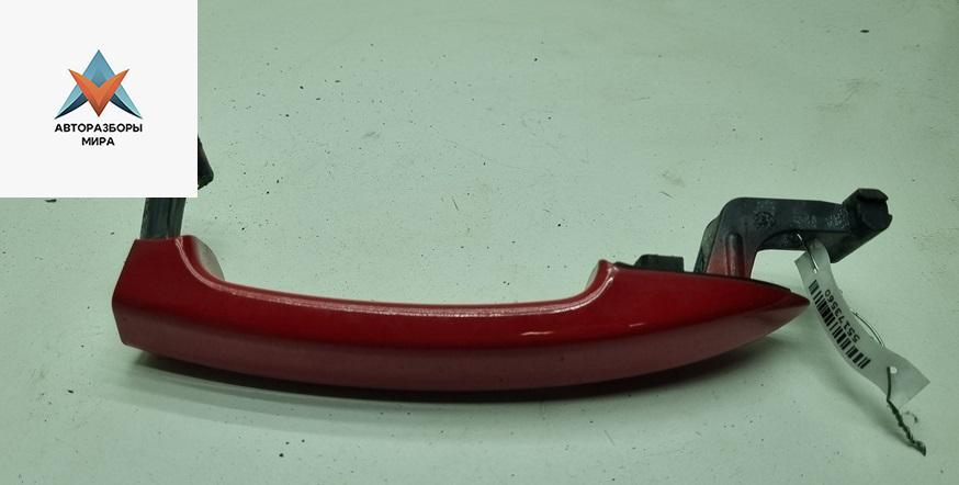 ручка наружная задняя левая Volkswagen Passat B6 2008, 1.9 л., дизель, МКПП, красный, универсал, 3C0837209 - фото №1