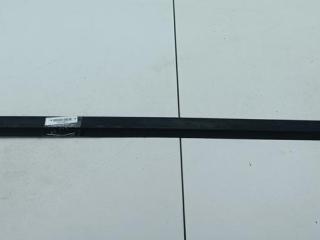 Молдинг стекла двери задней левой наружный Volkswagen Passat B4 1995, 1.6 л., бензин, МКПП, синий, универсал