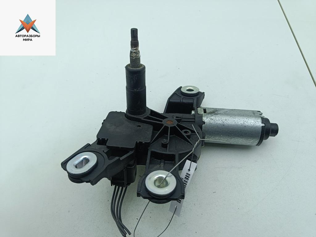 Двигатель стеклоочистителя заднего (моторчик дворников) Volkswagen Passat B6 2010, 1.6 л., бензин, МКПП, серый, универсал, 3C9955711A - фото №1