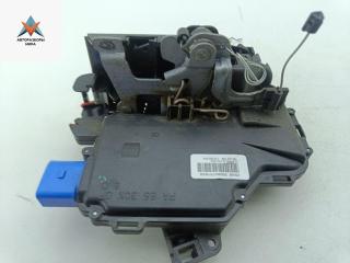 замок двери передней правой Skoda Fabia 2 поколение (5J) 2009, 1.2 л., бензин, МКПП, красный, универсал, 3B2837016AB