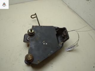 кронштейн КПП Volkswagen Transporter T4 1994, 2.4 л., дизель, МКПП, белый, микроавтобус