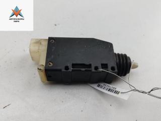 Активатор (привод) замка двери задней левой Opel Omega B [рестайлинг] 2000, 2.2 л., бензин, МКПП, серый, универсал, 90493703