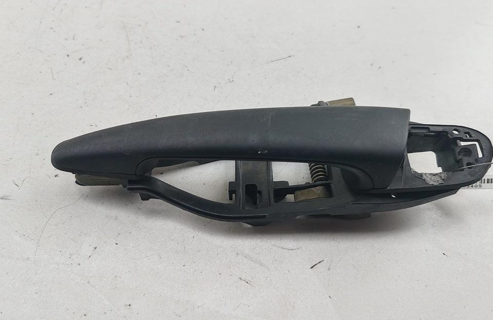 ручка наружная передняя левая BMW 3 E46 2003, 2.0 л., дизель, АКПП, серый, универсал, 8253453