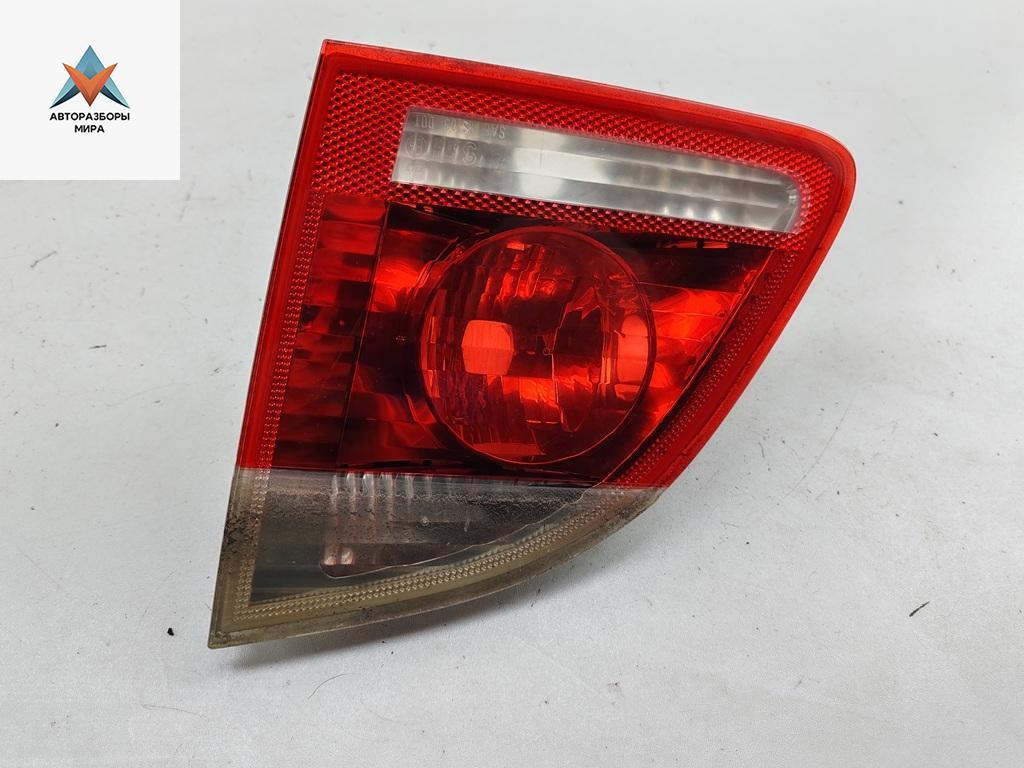 фонарь крышки багажника правый BMW 5 серия E60/E61 2006, 2.5 л., дизель, АКПП, чёрный, универсал, 6925894 - фото №1