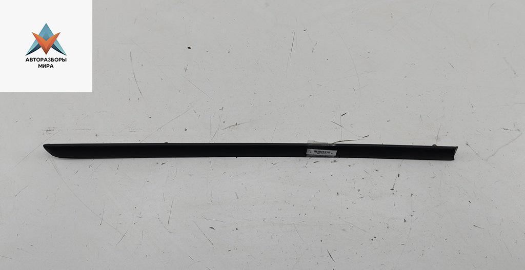 молдинг двери задней правой BMW 3 серия E46 1999, 2.0 л., дизель, МКПП, зелёный, седан, 8208452 - фото №1