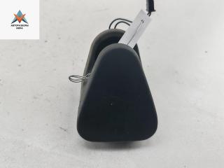 кнопка открытия багажника BMW 5 серия E39 [рестайлинг] 2001, 2.2 л., бензин, МКПП, чёрный, универсал, 8372073