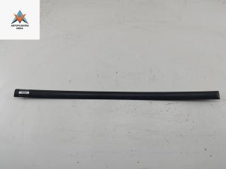 молдинг двери передней правой Opel Vectra B 1998, 1.6 л., бензин, МКПП, серый, седан