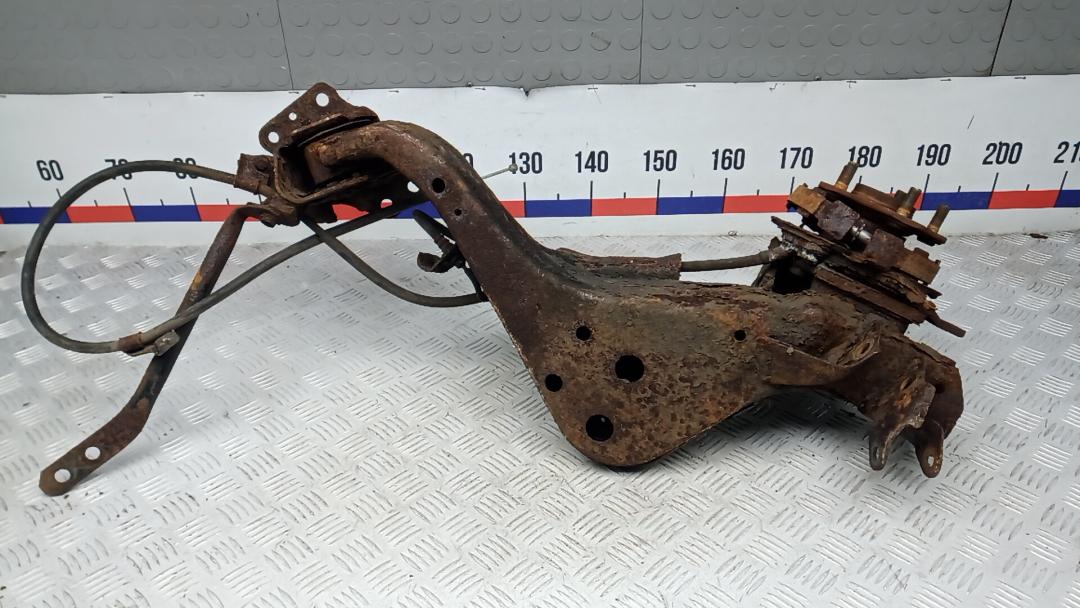 ступица задняя левая Nissan Qashqai 1 поколение 2007, 1.6 л., бензин, МКПП, внедорожник 5 дв. - фото №1