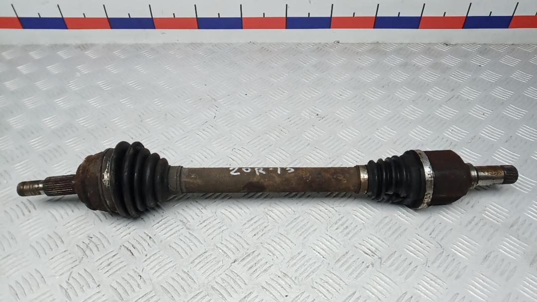 полуось передняя левая (приводной вал, ШРУС) Citroen C4 Grand Picasso 2 поколение 2014, 1.6 л., HDi 8V, дизель, МКПП, минивэн - фото №1