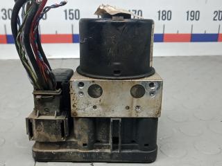 блок ABS Ford Focus 3 поколение 2011, 1.6 л., бензин, МКПП, хетчбэк 5 дв., 8M512C405EA, 10096001413