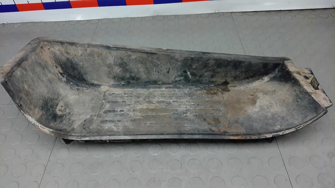 накладка на порог Volkswagen Transporter T5 2004, 2.5 л., дизель, МКПП, микроавтобус - фото №1